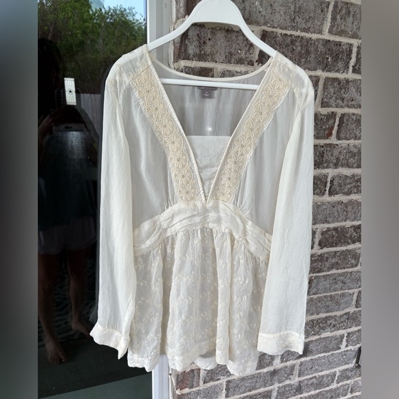 J. Jill Romantic Floral Eyelet Embroidered Tunic Top - Picture 1 of 10